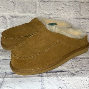 Dearfoams Men's Cozy Tan Slip-On Loafers